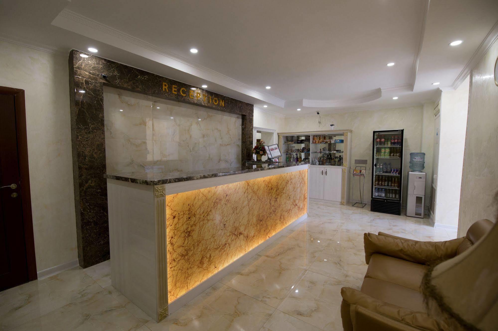 Renion Zyliha Hotel Almaty Ngoại thất bức ảnh